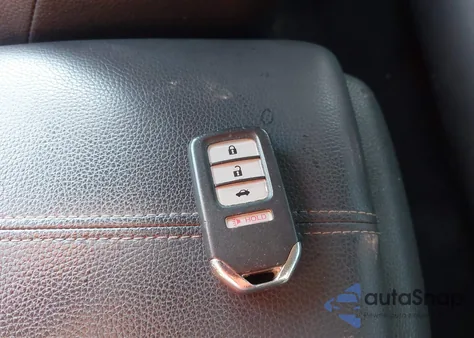 2013 Honda Accord Ex-L из США, поврежденный, VIN 1HGCT1B81DA002080